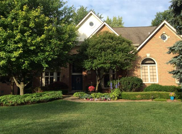 Hawthorn Hills Rochester Hills MI Homes for sale 